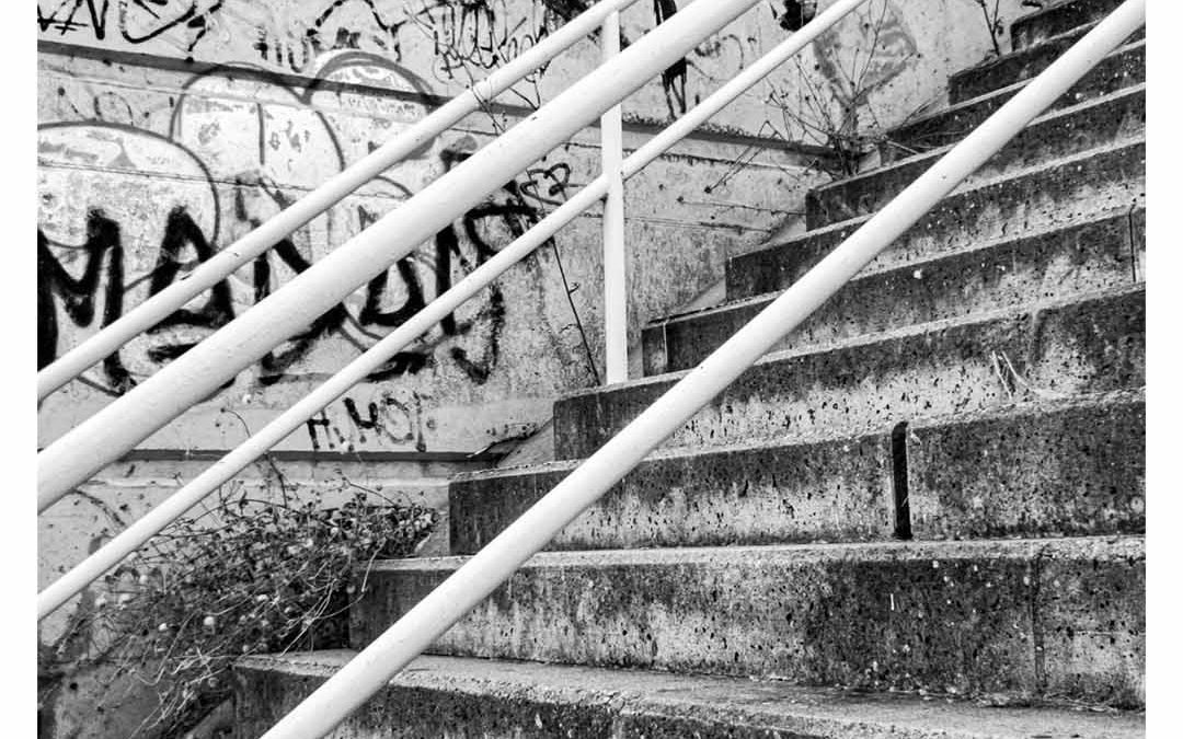 Reto mensual ASFOJE junio 2025: escaleras
